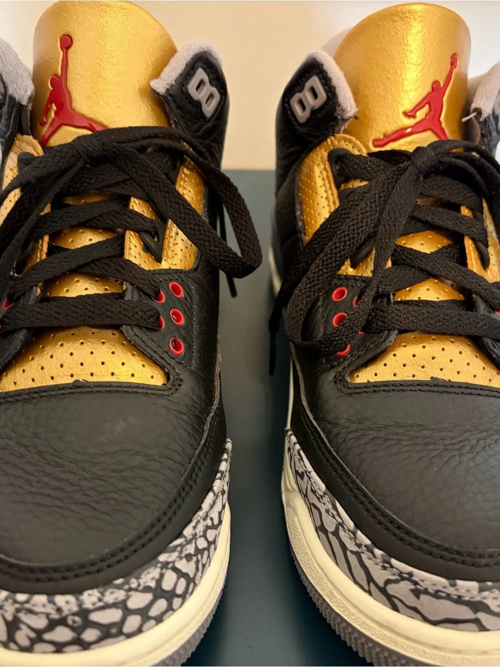 Jordan 3 Black Gold Women’s 8.5